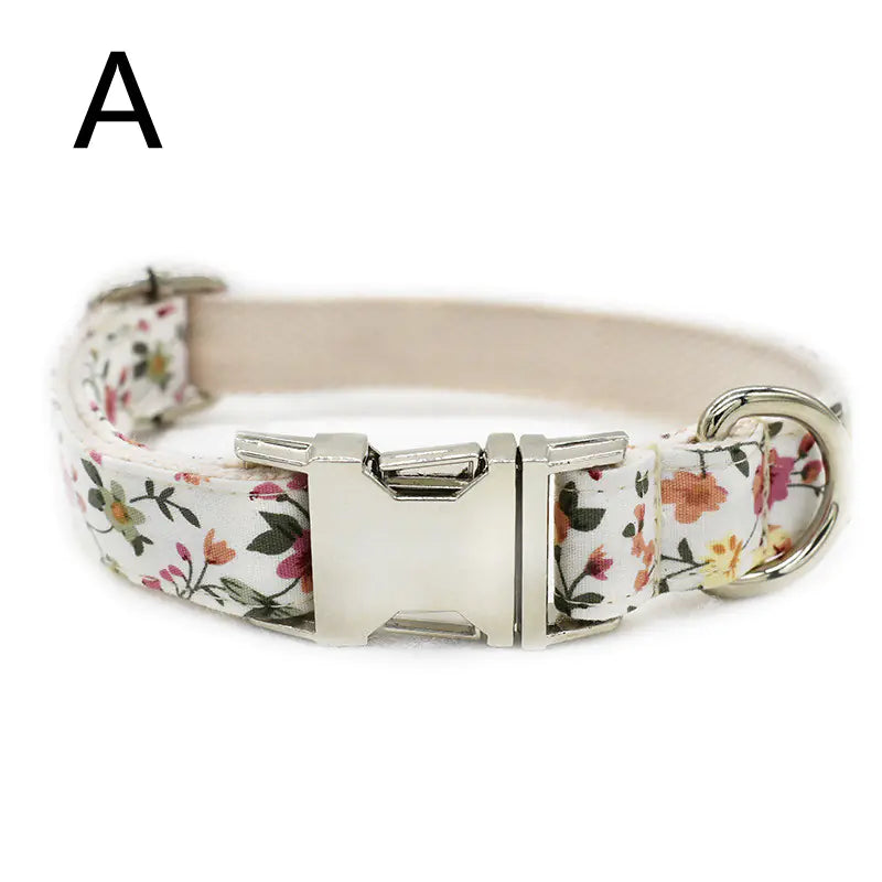 White Flower Pet Collar and Leash with Metal Buckle