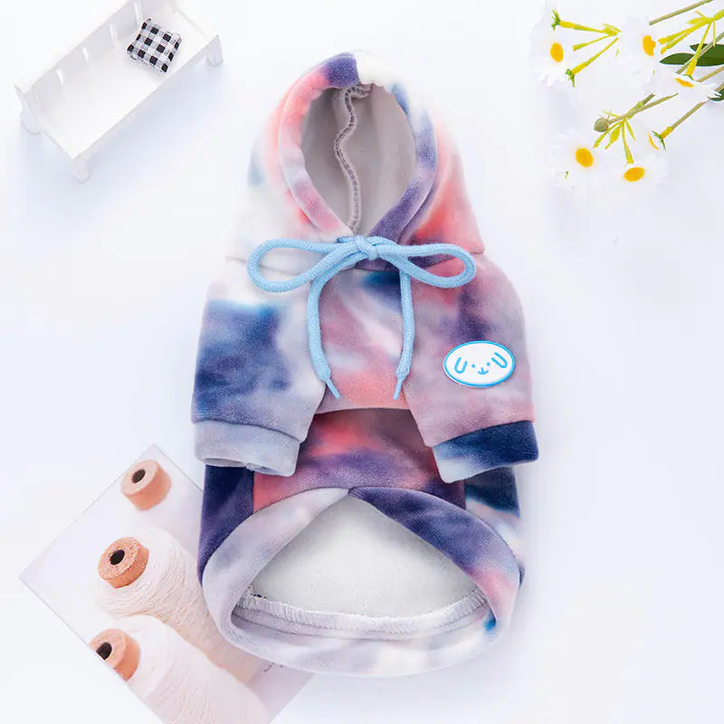 Tie-Dyed Cat Apparel for Autumn and Winter